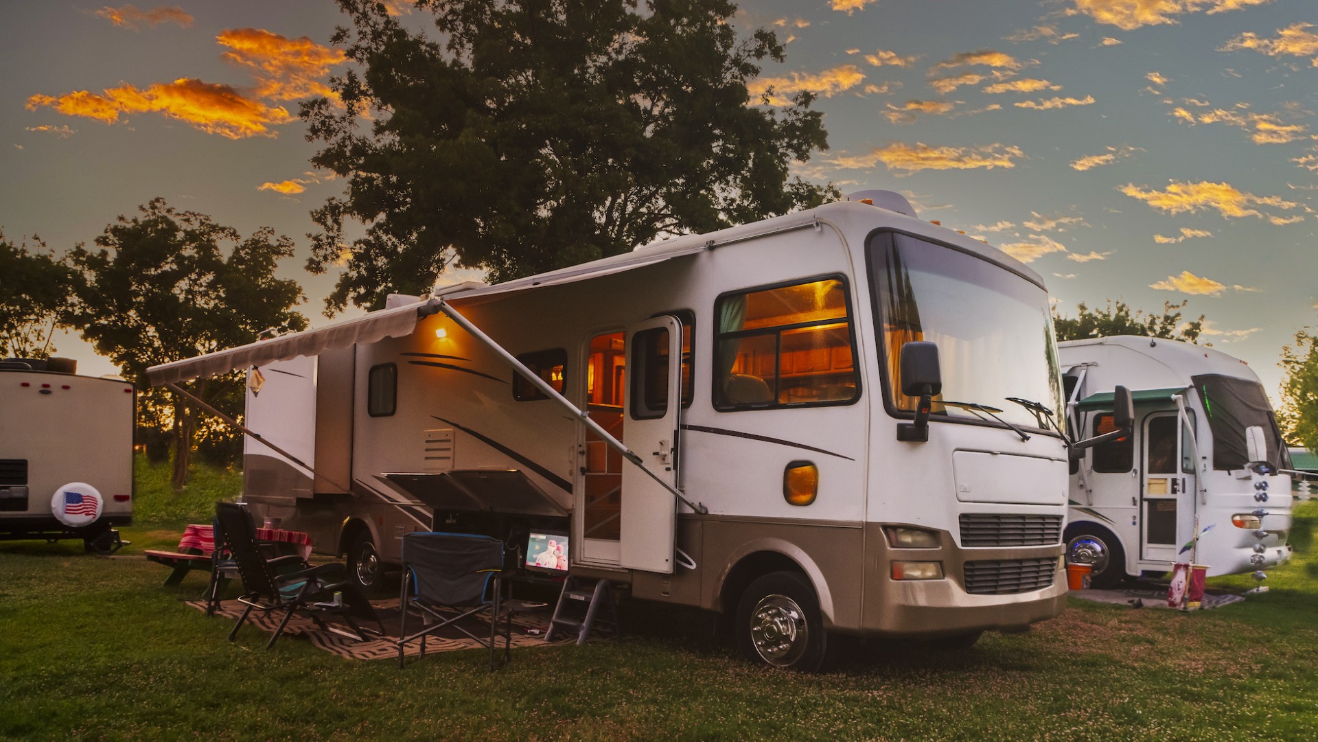 Stepping on your RV brakes...HARD