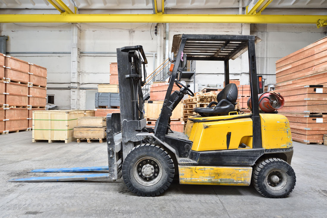 The Benefits of Space-Saving Solutions for Forklift Tools and Equipment Storage