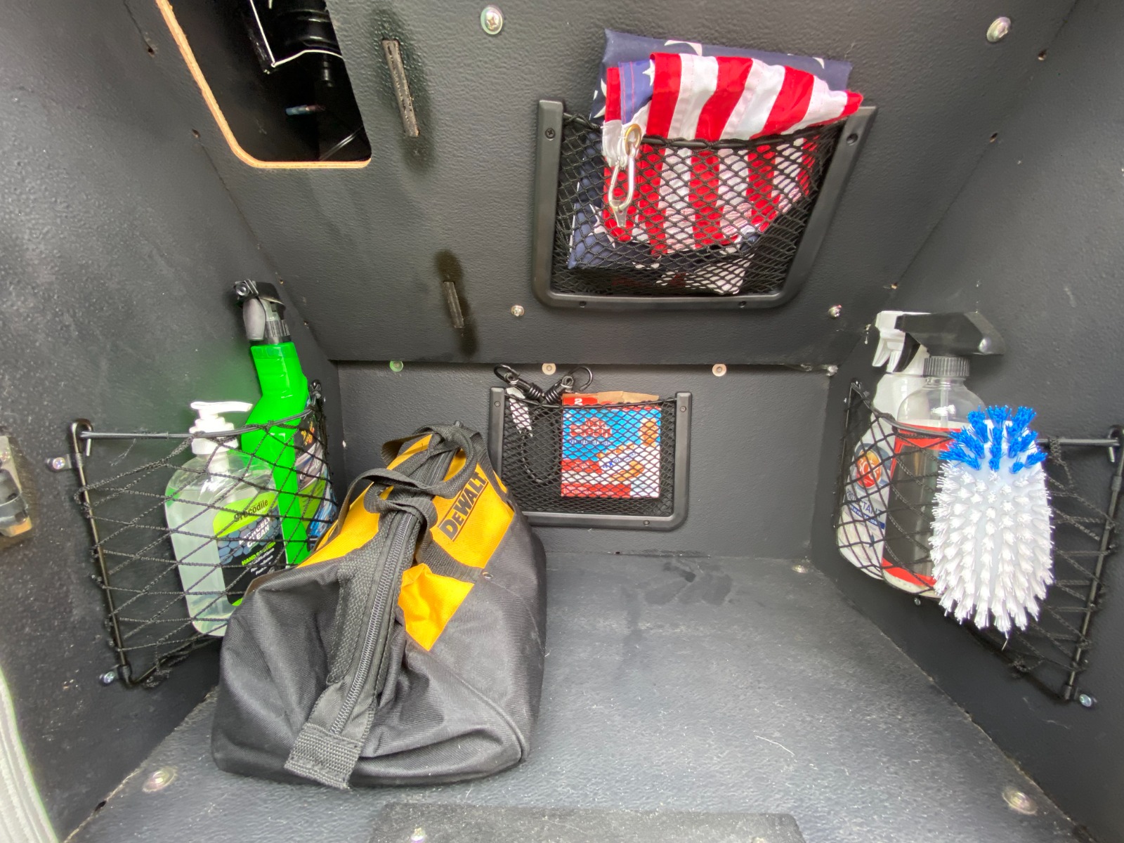 The Benefits of Using Barrier Stretch Nets for Organizing